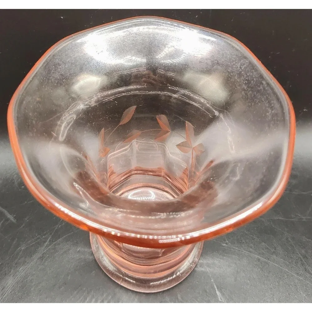 Vintage Shirt Etched Glass Trumpet Vase Pink4.25